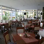 Joya Park 金沙
