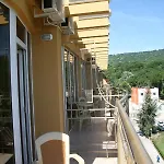 Joya Park Хотел 4*
