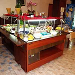 Joya Park 4*