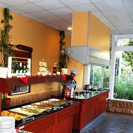 Joya Park Hotel 4*