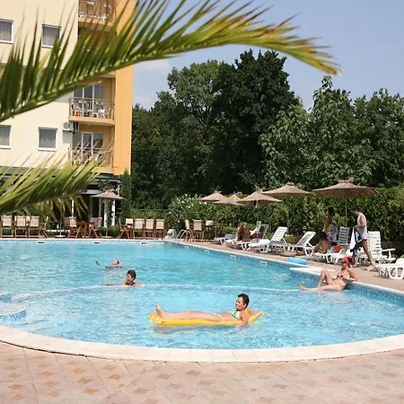 ホテル Joya Park 4*