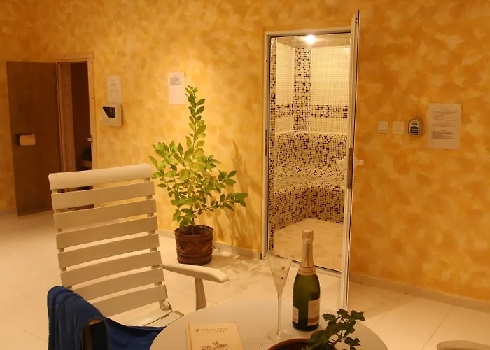 Joya Park Golden Sands